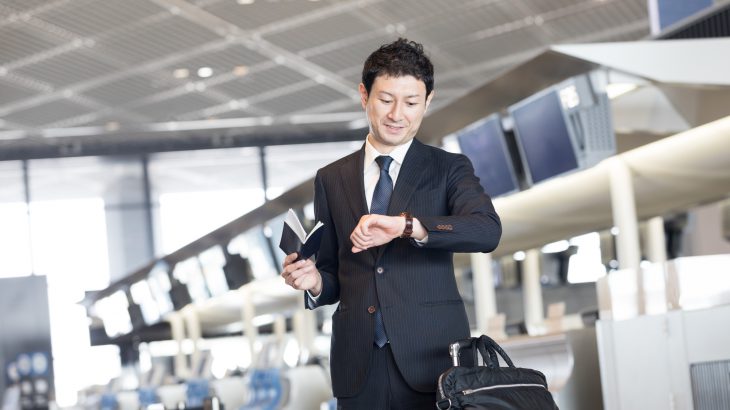 海外出張で大活躍！成田空港で買えるビジネスグッズや便利なサービスを紹介します